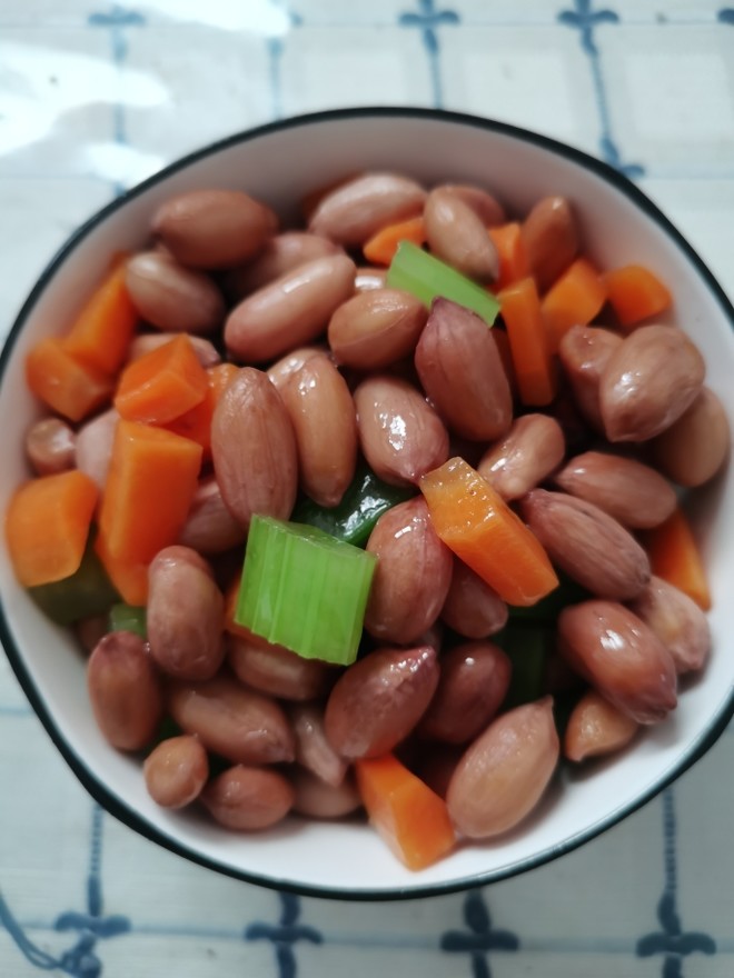 【干锅香辣羊肉做法】打造家常美味,唤醒味蕾的火花